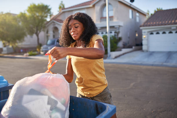 Best Commercial Junk Removal  in Donaldsonville, LA